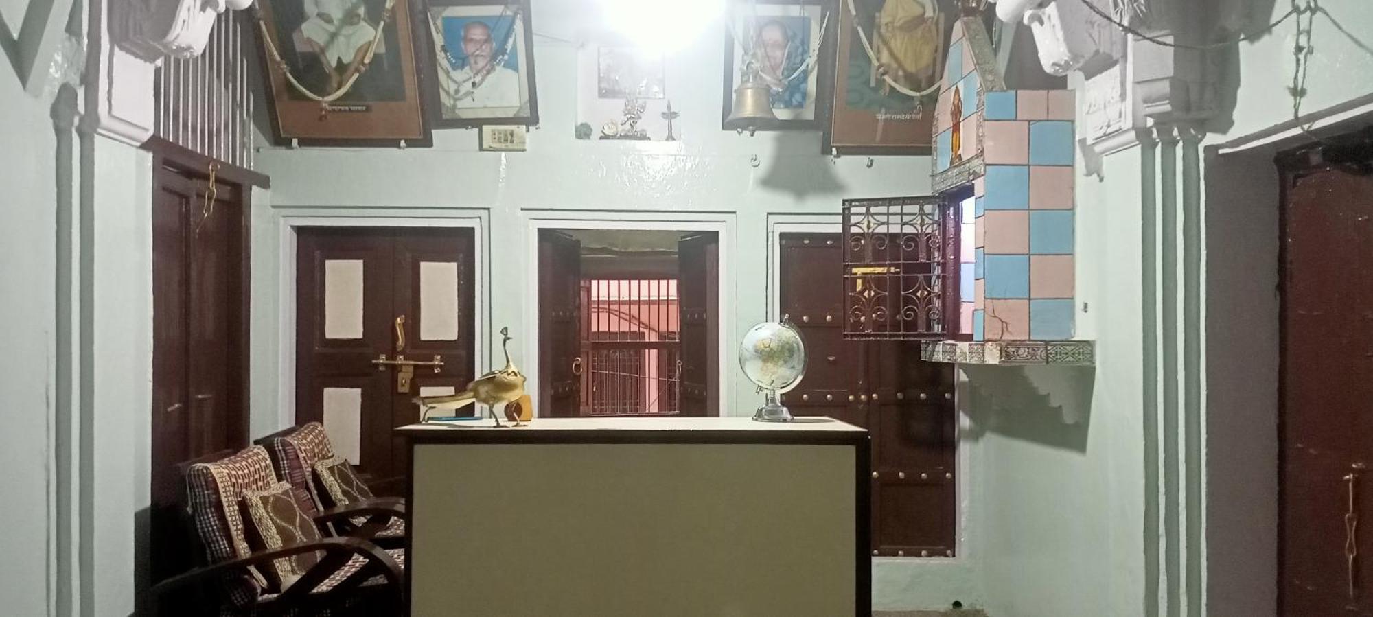 Guest house Feel Aesthetic Kashi *