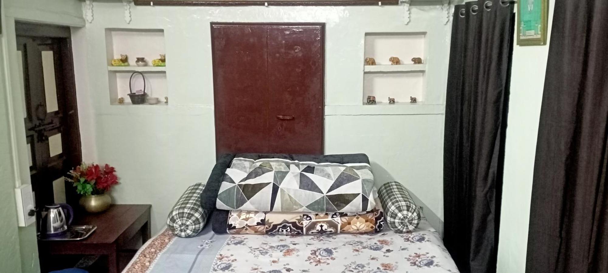 Guest house Feel Aesthetic Kashi